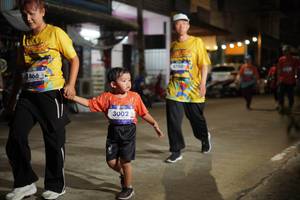 BIB: 466, 3002, 4756
                            <button type="button" onclick="openModal(26257260)" class="btn btn-primary btn-sm float-right btn-popup" data-toggle="modal" data-target=".modal-high-quality">
                        <i class="fas fa-shopping-cart"></i> Add to Cart
                    </button>
                                            <button type="button" onclick="isThisMe(26257260, true)" class="btn btn-success btn-sm float-right btn-popup btn-isme hidden" data-toggle="tooltip" data-placement="bottom" title="นี่คือรูปของคุณใช่ไหม คลิกที่นี่เพื่อเอาเข้าอัลบั้ม">
                        <i class="fas fa-plus"></i> Add to album
                    </button>
                    <button type="button" onclick="isThisMe(26257260, false)" class="btn btn-warning btn-sm float-right btn-popup btn-isnotme hidden">
                        <i class="fas fa-ban"></i> Remove from album
                    </button>