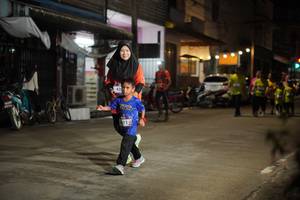 BIB: 
                            <button type="button" onclick="openModal(26257439)" class="btn btn-primary btn-sm float-right btn-popup" data-toggle="modal" data-target=".modal-high-quality">
                        <i class="fas fa-shopping-cart"></i> Add to Cart
                    </button>
                                            <button type="button" onclick="isThisMe(26257439, true)" class="btn btn-success btn-sm float-right btn-popup btn-isme hidden" data-toggle="tooltip" data-placement="bottom" title="นี่คือรูปของคุณใช่ไหม คลิกที่นี่เพื่อเอาเข้าอัลบั้ม">
                        <i class="fas fa-plus"></i> Add to album
                    </button>
                    <button type="button" onclick="isThisMe(26257439, false)" class="btn btn-warning btn-sm float-right btn-popup btn-isnotme hidden">
                        <i class="fas fa-ban"></i> Remove from album
                    </button>