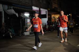 BIB: 3204, 352
                            <button type="button" onclick="openModal(26247759)" class="btn btn-primary btn-sm float-right btn-popup" data-toggle="modal" data-target=".modal-high-quality">
                        <i class="fas fa-shopping-cart"></i> Add to Cart
                    </button>
                                            <button type="button" onclick="isThisMe(26247759, true)" class="btn btn-success btn-sm float-right btn-popup btn-isme hidden" data-toggle="tooltip" data-placement="bottom" title="นี่คือรูปของคุณใช่ไหม คลิกที่นี่เพื่อเอาเข้าอัลบั้ม">
                        <i class="fas fa-plus"></i> Add to album
                    </button>
                    <button type="button" onclick="isThisMe(26247759, false)" class="btn btn-warning btn-sm float-right btn-popup btn-isnotme hidden">
                        <i class="fas fa-ban"></i> Remove from album
                    </button>