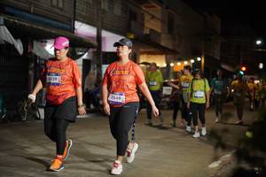 BIB: 3839, 3549
                            <button type="button" onclick="openModal(26257355)" class="btn btn-primary btn-sm float-right btn-popup" data-toggle="modal" data-target=".modal-high-quality">
                        <i class="fas fa-shopping-cart"></i> Add to Cart
                    </button>
                                            <button type="button" onclick="isThisMe(26257355, true)" class="btn btn-success btn-sm float-right btn-popup btn-isme hidden" data-toggle="tooltip" data-placement="bottom" title="นี่คือรูปของคุณใช่ไหม คลิกที่นี่เพื่อเอาเข้าอัลบั้ม">
                        <i class="fas fa-plus"></i> Add to album
                    </button>
                    <button type="button" onclick="isThisMe(26257355, false)" class="btn btn-warning btn-sm float-right btn-popup btn-isnotme hidden">
                        <i class="fas fa-ban"></i> Remove from album
                    </button>