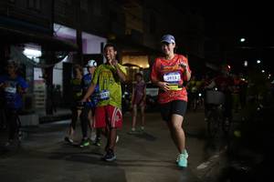 BIB: 360, 3915
                            <button type="button" onclick="openModal(26222764)" class="btn btn-primary btn-sm float-right btn-popup" data-toggle="modal" data-target=".modal-high-quality">
                        <i class="fas fa-shopping-cart"></i> Add to Cart
                    </button>
                                            <button type="button" onclick="isThisMe(26222764, true)" class="btn btn-success btn-sm float-right btn-popup btn-isme hidden" data-toggle="tooltip" data-placement="bottom" title="นี่คือรูปของคุณใช่ไหม คลิกที่นี่เพื่อเอาเข้าอัลบั้ม">
                        <i class="fas fa-plus"></i> Add to album
                    </button>
                    <button type="button" onclick="isThisMe(26222764, false)" class="btn btn-warning btn-sm float-right btn-popup btn-isnotme hidden">
                        <i class="fas fa-ban"></i> Remove from album
                    </button>