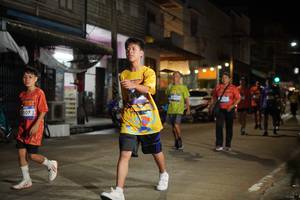 BIB: 107
                            <button type="button" onclick="openModal(26255976)" class="btn btn-primary btn-sm float-right btn-popup" data-toggle="modal" data-target=".modal-high-quality">
                        <i class="fas fa-shopping-cart"></i> Add to Cart
                    </button>
                                            <button type="button" onclick="isThisMe(26255976, true)" class="btn btn-success btn-sm float-right btn-popup btn-isme hidden" data-toggle="tooltip" data-placement="bottom" title="นี่คือรูปของคุณใช่ไหม คลิกที่นี่เพื่อเอาเข้าอัลบั้ม">
                        <i class="fas fa-plus"></i> Add to album
                    </button>
                    <button type="button" onclick="isThisMe(26255976, false)" class="btn btn-warning btn-sm float-right btn-popup btn-isnotme hidden">
                        <i class="fas fa-ban"></i> Remove from album
                    </button>