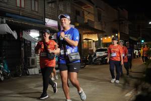 BIB: 419
                            <button type="button" onclick="openModal(26257703)" class="btn btn-primary btn-sm float-right btn-popup" data-toggle="modal" data-target=".modal-high-quality">
                        <i class="fas fa-shopping-cart"></i> Add to Cart
                    </button>
                                            <button type="button" onclick="isThisMe(26257703, true)" class="btn btn-success btn-sm float-right btn-popup btn-isme hidden" data-toggle="tooltip" data-placement="bottom" title="นี่คือรูปของคุณใช่ไหม คลิกที่นี่เพื่อเอาเข้าอัลบั้ม">
                        <i class="fas fa-plus"></i> Add to album
                    </button>
                    <button type="button" onclick="isThisMe(26257703, false)" class="btn btn-warning btn-sm float-right btn-popup btn-isnotme hidden">
                        <i class="fas fa-ban"></i> Remove from album
                    </button>