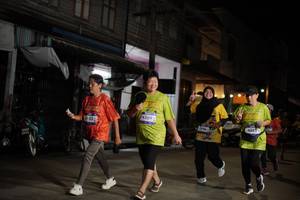 BIB: 103, 4209, 4852
                            <button type="button" onclick="openModal(26249772)" class="btn btn-primary btn-sm float-right btn-popup" data-toggle="modal" data-target=".modal-high-quality">
                        <i class="fas fa-shopping-cart"></i> Add to Cart
                    </button>
                                            <button type="button" onclick="isThisMe(26249772, true)" class="btn btn-success btn-sm float-right btn-popup btn-isme hidden" data-toggle="tooltip" data-placement="bottom" title="นี่คือรูปของคุณใช่ไหม คลิกที่นี่เพื่อเอาเข้าอัลบั้ม">
                        <i class="fas fa-plus"></i> Add to album
                    </button>
                    <button type="button" onclick="isThisMe(26249772, false)" class="btn btn-warning btn-sm float-right btn-popup btn-isnotme hidden">
                        <i class="fas fa-ban"></i> Remove from album
                    </button>