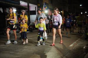 BIB: 3025
                            <button type="button" onclick="openModal(26251923)" class="btn btn-primary btn-sm float-right btn-popup" data-toggle="modal" data-target=".modal-high-quality">
                        <i class="fas fa-shopping-cart"></i> Add to Cart
                    </button>
                                            <button type="button" onclick="isThisMe(26251923, true)" class="btn btn-success btn-sm float-right btn-popup btn-isme hidden" data-toggle="tooltip" data-placement="bottom" title="นี่คือรูปของคุณใช่ไหม คลิกที่นี่เพื่อเอาเข้าอัลบั้ม">
                        <i class="fas fa-plus"></i> Add to album
                    </button>
                    <button type="button" onclick="isThisMe(26251923, false)" class="btn btn-warning btn-sm float-right btn-popup btn-isnotme hidden">
                        <i class="fas fa-ban"></i> Remove from album
                    </button>