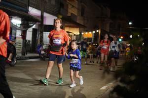 BIB: 3604, 3077
                            <button type="button" onclick="openModal(26256713)" class="btn btn-primary btn-sm float-right btn-popup" data-toggle="modal" data-target=".modal-high-quality">
                        <i class="fas fa-shopping-cart"></i> Add to Cart
                    </button>
                                            <button type="button" onclick="isThisMe(26256713, true)" class="btn btn-success btn-sm float-right btn-popup btn-isme hidden" data-toggle="tooltip" data-placement="bottom" title="นี่คือรูปของคุณใช่ไหม คลิกที่นี่เพื่อเอาเข้าอัลบั้ม">
                        <i class="fas fa-plus"></i> Add to album
                    </button>
                    <button type="button" onclick="isThisMe(26256713, false)" class="btn btn-warning btn-sm float-right btn-popup btn-isnotme hidden">
                        <i class="fas fa-ban"></i> Remove from album
                    </button>