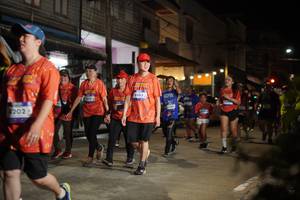 BIB: 202, 4085
                            <button type="button" onclick="openModal(26256609)" class="btn btn-primary btn-sm float-right btn-popup" data-toggle="modal" data-target=".modal-high-quality">
                        <i class="fas fa-shopping-cart"></i> Add to Cart
                    </button>
                                            <button type="button" onclick="isThisMe(26256609, true)" class="btn btn-success btn-sm float-right btn-popup btn-isme hidden" data-toggle="tooltip" data-placement="bottom" title="นี่คือรูปของคุณใช่ไหม คลิกที่นี่เพื่อเอาเข้าอัลบั้ม">
                        <i class="fas fa-plus"></i> Add to album
                    </button>
                    <button type="button" onclick="isThisMe(26256609, false)" class="btn btn-warning btn-sm float-right btn-popup btn-isnotme hidden">
                        <i class="fas fa-ban"></i> Remove from album
                    </button>