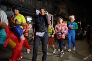 BIB: 3545
                            <button type="button" onclick="openModal(26251457)" class="btn btn-primary btn-sm float-right btn-popup" data-toggle="modal" data-target=".modal-high-quality">
                        <i class="fas fa-shopping-cart"></i> Add to Cart
                    </button>
                                            <button type="button" onclick="isThisMe(26251457, true)" class="btn btn-success btn-sm float-right btn-popup btn-isme hidden" data-toggle="tooltip" data-placement="bottom" title="นี่คือรูปของคุณใช่ไหม คลิกที่นี่เพื่อเอาเข้าอัลบั้ม">
                        <i class="fas fa-plus"></i> Add to album
                    </button>
                    <button type="button" onclick="isThisMe(26251457, false)" class="btn btn-warning btn-sm float-right btn-popup btn-isnotme hidden">
                        <i class="fas fa-ban"></i> Remove from album
                    </button>