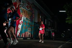 BIB: 4700
                            <button type="button" onclick="openModal(26275639)" class="btn btn-primary btn-sm float-right btn-popup" data-toggle="modal" data-target=".modal-high-quality">
                        <i class="fas fa-shopping-cart"></i> Add to Cart
                    </button>
                                            <button type="button" onclick="isThisMe(26275639, true)" class="btn btn-success btn-sm float-right btn-popup btn-isme hidden" data-toggle="tooltip" data-placement="bottom" title="นี่คือรูปของคุณใช่ไหม คลิกที่นี่เพื่อเอาเข้าอัลบั้ม">
                        <i class="fas fa-plus"></i> Add to album
                    </button>
                    <button type="button" onclick="isThisMe(26275639, false)" class="btn btn-warning btn-sm float-right btn-popup btn-isnotme hidden">
                        <i class="fas fa-ban"></i> Remove from album
                    </button>