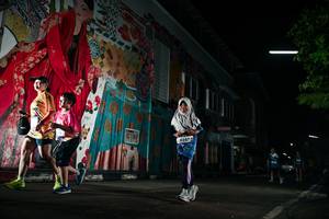 BIB: 4587
                            <button type="button" onclick="openModal(26278359)" class="btn btn-primary btn-sm float-right btn-popup" data-toggle="modal" data-target=".modal-high-quality">
                        <i class="fas fa-shopping-cart"></i> Add to Cart
                    </button>
                                            <button type="button" onclick="isThisMe(26278359, true)" class="btn btn-success btn-sm float-right btn-popup btn-isme hidden" data-toggle="tooltip" data-placement="bottom" title="นี่คือรูปของคุณใช่ไหม คลิกที่นี่เพื่อเอาเข้าอัลบั้ม">
                        <i class="fas fa-plus"></i> Add to album
                    </button>
                    <button type="button" onclick="isThisMe(26278359, false)" class="btn btn-warning btn-sm float-right btn-popup btn-isnotme hidden">
                        <i class="fas fa-ban"></i> Remove from album
                    </button>