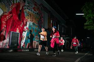 BIB: 471
                            <button type="button" onclick="openModal(26267141)" class="btn btn-primary btn-sm float-right btn-popup" data-toggle="modal" data-target=".modal-high-quality">
                        <i class="fas fa-shopping-cart"></i> Add to Cart
                    </button>
                                            <button type="button" onclick="isThisMe(26267141, true)" class="btn btn-success btn-sm float-right btn-popup btn-isme hidden" data-toggle="tooltip" data-placement="bottom" title="นี่คือรูปของคุณใช่ไหม คลิกที่นี่เพื่อเอาเข้าอัลบั้ม">
                        <i class="fas fa-plus"></i> Add to album
                    </button>
                    <button type="button" onclick="isThisMe(26267141, false)" class="btn btn-warning btn-sm float-right btn-popup btn-isnotme hidden">
                        <i class="fas fa-ban"></i> Remove from album
                    </button>