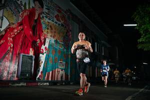 BIB: 4709
                            <button type="button" onclick="openModal(26275605)" class="btn btn-primary btn-sm float-right btn-popup" data-toggle="modal" data-target=".modal-high-quality">
                        <i class="fas fa-shopping-cart"></i> Add to Cart
                    </button>
                                            <button type="button" onclick="isThisMe(26275605, true)" class="btn btn-success btn-sm float-right btn-popup btn-isme hidden" data-toggle="tooltip" data-placement="bottom" title="นี่คือรูปของคุณใช่ไหม คลิกที่นี่เพื่อเอาเข้าอัลบั้ม">
                        <i class="fas fa-plus"></i> Add to album
                    </button>
                    <button type="button" onclick="isThisMe(26275605, false)" class="btn btn-warning btn-sm float-right btn-popup btn-isnotme hidden">
                        <i class="fas fa-ban"></i> Remove from album
                    </button>