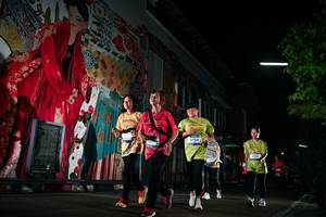 BIB: 3724
                            <button type="button" onclick="openModal(26266550)" class="btn btn-primary btn-sm float-right btn-popup" data-toggle="modal" data-target=".modal-high-quality">
                        <i class="fas fa-shopping-cart"></i> Add to Cart
                    </button>
                                            <button type="button" onclick="isThisMe(26266550, true)" class="btn btn-success btn-sm float-right btn-popup btn-isme hidden" data-toggle="tooltip" data-placement="bottom" title="นี่คือรูปของคุณใช่ไหม คลิกที่นี่เพื่อเอาเข้าอัลบั้ม">
                        <i class="fas fa-plus"></i> Add to album
                    </button>
                    <button type="button" onclick="isThisMe(26266550, false)" class="btn btn-warning btn-sm float-right btn-popup btn-isnotme hidden">
                        <i class="fas fa-ban"></i> Remove from album
                    </button>