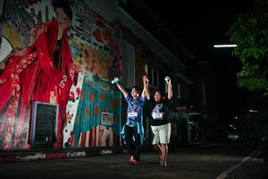 BIB: 1746
                            <button type="button" onclick="openModal(26267873)" class="btn btn-primary btn-sm float-right btn-popup" data-toggle="modal" data-target=".modal-high-quality">
                        <i class="fas fa-shopping-cart"></i> Add to Cart
                    </button>
                                            <button type="button" onclick="isThisMe(26267873, true)" class="btn btn-success btn-sm float-right btn-popup btn-isme hidden" data-toggle="tooltip" data-placement="bottom" title="นี่คือรูปของคุณใช่ไหม คลิกที่นี่เพื่อเอาเข้าอัลบั้ม">
                        <i class="fas fa-plus"></i> Add to album
                    </button>
                    <button type="button" onclick="isThisMe(26267873, false)" class="btn btn-warning btn-sm float-right btn-popup btn-isnotme hidden">
                        <i class="fas fa-ban"></i> Remove from album
                    </button>