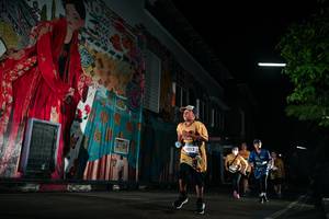 BIB: 012
                            <button type="button" onclick="openModal(26278412)" class="btn btn-primary btn-sm float-right btn-popup" data-toggle="modal" data-target=".modal-high-quality">
                        <i class="fas fa-shopping-cart"></i> Add to Cart
                    </button>
                                            <button type="button" onclick="isThisMe(26278412, true)" class="btn btn-success btn-sm float-right btn-popup btn-isme hidden" data-toggle="tooltip" data-placement="bottom" title="นี่คือรูปของคุณใช่ไหม คลิกที่นี่เพื่อเอาเข้าอัลบั้ม">
                        <i class="fas fa-plus"></i> Add to album
                    </button>
                    <button type="button" onclick="isThisMe(26278412, false)" class="btn btn-warning btn-sm float-right btn-popup btn-isnotme hidden">
                        <i class="fas fa-ban"></i> Remove from album
                    </button>