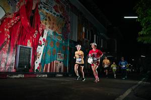 BIB: 117
                            <button type="button" onclick="openModal(26275427)" class="btn btn-primary btn-sm float-right btn-popup" data-toggle="modal" data-target=".modal-high-quality">
                        <i class="fas fa-shopping-cart"></i> Add to Cart
                    </button>
                                            <button type="button" onclick="isThisMe(26275427, true)" class="btn btn-success btn-sm float-right btn-popup btn-isme hidden" data-toggle="tooltip" data-placement="bottom" title="นี่คือรูปของคุณใช่ไหม คลิกที่นี่เพื่อเอาเข้าอัลบั้ม">
                        <i class="fas fa-plus"></i> Add to album
                    </button>
                    <button type="button" onclick="isThisMe(26275427, false)" class="btn btn-warning btn-sm float-right btn-popup btn-isnotme hidden">
                        <i class="fas fa-ban"></i> Remove from album
                    </button>