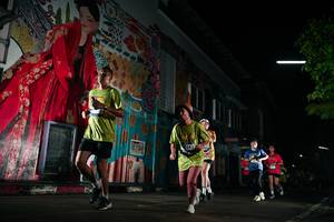 BIB: 
                            <button type="button" onclick="openModal(26278322)" class="btn btn-primary btn-sm float-right btn-popup" data-toggle="modal" data-target=".modal-high-quality">
                        <i class="fas fa-shopping-cart"></i> Add to Cart
                    </button>
                                            <button type="button" onclick="isThisMe(26278322, true)" class="btn btn-success btn-sm float-right btn-popup btn-isme hidden" data-toggle="tooltip" data-placement="bottom" title="นี่คือรูปของคุณใช่ไหม คลิกที่นี่เพื่อเอาเข้าอัลบั้ม">
                        <i class="fas fa-plus"></i> Add to album
                    </button>
                    <button type="button" onclick="isThisMe(26278322, false)" class="btn btn-warning btn-sm float-right btn-popup btn-isnotme hidden">
                        <i class="fas fa-ban"></i> Remove from album
                    </button>