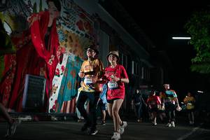 BIB: 548
                            <button type="button" onclick="openModal(26266843)" class="btn btn-primary btn-sm float-right btn-popup" data-toggle="modal" data-target=".modal-high-quality">
                        <i class="fas fa-shopping-cart"></i> Add to Cart
                    </button>
                                            <button type="button" onclick="isThisMe(26266843, true)" class="btn btn-success btn-sm float-right btn-popup btn-isme hidden" data-toggle="tooltip" data-placement="bottom" title="นี่คือรูปของคุณใช่ไหม คลิกที่นี่เพื่อเอาเข้าอัลบั้ม">
                        <i class="fas fa-plus"></i> Add to album
                    </button>
                    <button type="button" onclick="isThisMe(26266843, false)" class="btn btn-warning btn-sm float-right btn-popup btn-isnotme hidden">
                        <i class="fas fa-ban"></i> Remove from album
                    </button>