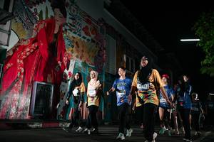 BIB: 
                            <button type="button" onclick="openModal(26281622)" class="btn btn-primary btn-sm float-right btn-popup" data-toggle="modal" data-target=".modal-high-quality">
                        <i class="fas fa-shopping-cart"></i> Add to Cart
                    </button>
                                            <button type="button" onclick="isThisMe(26281622, true)" class="btn btn-success btn-sm float-right btn-popup btn-isme hidden" data-toggle="tooltip" data-placement="bottom" title="นี่คือรูปของคุณใช่ไหม คลิกที่นี่เพื่อเอาเข้าอัลบั้ม">
                        <i class="fas fa-plus"></i> Add to album
                    </button>
                    <button type="button" onclick="isThisMe(26281622, false)" class="btn btn-warning btn-sm float-right btn-popup btn-isnotme hidden">
                        <i class="fas fa-ban"></i> Remove from album
                    </button>