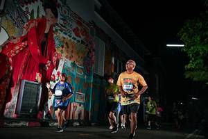 BIB: 166
                            <button type="button" onclick="openModal(26277818)" class="btn btn-primary btn-sm float-right btn-popup" data-toggle="modal" data-target=".modal-high-quality">
                        <i class="fas fa-shopping-cart"></i> Add to Cart
                    </button>
                                            <button type="button" onclick="isThisMe(26277818, true)" class="btn btn-success btn-sm float-right btn-popup btn-isme hidden" data-toggle="tooltip" data-placement="bottom" title="นี่คือรูปของคุณใช่ไหม คลิกที่นี่เพื่อเอาเข้าอัลบั้ม">
                        <i class="fas fa-plus"></i> Add to album
                    </button>
                    <button type="button" onclick="isThisMe(26277818, false)" class="btn btn-warning btn-sm float-right btn-popup btn-isnotme hidden">
                        <i class="fas fa-ban"></i> Remove from album
                    </button>