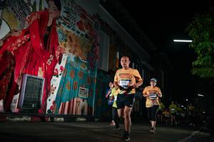 BIB: 1870
                            <button type="button" onclick="openModal(26266745)" class="btn btn-primary btn-sm float-right btn-popup" data-toggle="modal" data-target=".modal-high-quality">
                        <i class="fas fa-shopping-cart"></i> Add to Cart
                    </button>
                                            <button type="button" onclick="isThisMe(26266745, true)" class="btn btn-success btn-sm float-right btn-popup btn-isme hidden" data-toggle="tooltip" data-placement="bottom" title="นี่คือรูปของคุณใช่ไหม คลิกที่นี่เพื่อเอาเข้าอัลบั้ม">
                        <i class="fas fa-plus"></i> Add to album
                    </button>
                    <button type="button" onclick="isThisMe(26266745, false)" class="btn btn-warning btn-sm float-right btn-popup btn-isnotme hidden">
                        <i class="fas fa-ban"></i> Remove from album
                    </button>