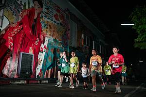 BIB: 647
                            <button type="button" onclick="openModal(26267519)" class="btn btn-primary btn-sm float-right btn-popup" data-toggle="modal" data-target=".modal-high-quality">
                        <i class="fas fa-shopping-cart"></i> Add to Cart
                    </button>
                                            <button type="button" onclick="isThisMe(26267519, true)" class="btn btn-success btn-sm float-right btn-popup btn-isme hidden" data-toggle="tooltip" data-placement="bottom" title="นี่คือรูปของคุณใช่ไหม คลิกที่นี่เพื่อเอาเข้าอัลบั้ม">
                        <i class="fas fa-plus"></i> Add to album
                    </button>
                    <button type="button" onclick="isThisMe(26267519, false)" class="btn btn-warning btn-sm float-right btn-popup btn-isnotme hidden">
                        <i class="fas fa-ban"></i> Remove from album
                    </button>