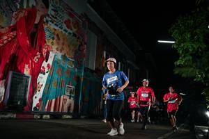 BIB: 3527, 37333
                            <button type="button" onclick="openModal(26278336)" class="btn btn-primary btn-sm float-right btn-popup" data-toggle="modal" data-target=".modal-high-quality">
                        <i class="fas fa-shopping-cart"></i> Add to Cart
                    </button>
                                            <button type="button" onclick="isThisMe(26278336, true)" class="btn btn-success btn-sm float-right btn-popup btn-isme hidden" data-toggle="tooltip" data-placement="bottom" title="นี่คือรูปของคุณใช่ไหม คลิกที่นี่เพื่อเอาเข้าอัลบั้ม">
                        <i class="fas fa-plus"></i> Add to album
                    </button>
                    <button type="button" onclick="isThisMe(26278336, false)" class="btn btn-warning btn-sm float-right btn-popup btn-isnotme hidden">
                        <i class="fas fa-ban"></i> Remove from album
                    </button>