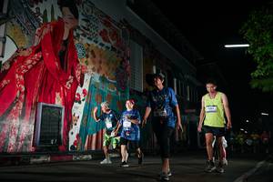 BIB: 42652
                            <button type="button" onclick="openModal(26267515)" class="btn btn-primary btn-sm float-right btn-popup" data-toggle="modal" data-target=".modal-high-quality">
                        <i class="fas fa-shopping-cart"></i> Add to Cart
                    </button>
                                            <button type="button" onclick="isThisMe(26267515, true)" class="btn btn-success btn-sm float-right btn-popup btn-isme hidden" data-toggle="tooltip" data-placement="bottom" title="นี่คือรูปของคุณใช่ไหม คลิกที่นี่เพื่อเอาเข้าอัลบั้ม">
                        <i class="fas fa-plus"></i> Add to album
                    </button>
                    <button type="button" onclick="isThisMe(26267515, false)" class="btn btn-warning btn-sm float-right btn-popup btn-isnotme hidden">
                        <i class="fas fa-ban"></i> Remove from album
                    </button>