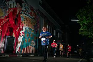 BIB: 370
                            <button type="button" onclick="openModal(26267354)" class="btn btn-primary btn-sm float-right btn-popup" data-toggle="modal" data-target=".modal-high-quality">
                        <i class="fas fa-shopping-cart"></i> Add to Cart
                    </button>
                                            <button type="button" onclick="isThisMe(26267354, true)" class="btn btn-success btn-sm float-right btn-popup btn-isme hidden" data-toggle="tooltip" data-placement="bottom" title="นี่คือรูปของคุณใช่ไหม คลิกที่นี่เพื่อเอาเข้าอัลบั้ม">
                        <i class="fas fa-plus"></i> Add to album
                    </button>
                    <button type="button" onclick="isThisMe(26267354, false)" class="btn btn-warning btn-sm float-right btn-popup btn-isnotme hidden">
                        <i class="fas fa-ban"></i> Remove from album
                    </button>