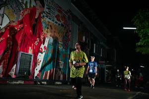 BIB: 
                            <button type="button" onclick="openModal(26266696)" class="btn btn-primary btn-sm float-right btn-popup" data-toggle="modal" data-target=".modal-high-quality">
                        <i class="fas fa-shopping-cart"></i> Add to Cart
                    </button>
                                            <button type="button" onclick="isThisMe(26266696, true)" class="btn btn-success btn-sm float-right btn-popup btn-isme hidden" data-toggle="tooltip" data-placement="bottom" title="นี่คือรูปของคุณใช่ไหม คลิกที่นี่เพื่อเอาเข้าอัลบั้ม">
                        <i class="fas fa-plus"></i> Add to album
                    </button>
                    <button type="button" onclick="isThisMe(26266696, false)" class="btn btn-warning btn-sm float-right btn-popup btn-isnotme hidden">
                        <i class="fas fa-ban"></i> Remove from album
                    </button>