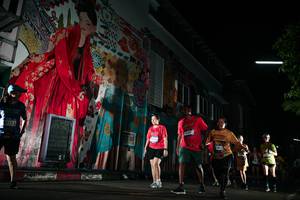 BIB: 9172
                            <button type="button" onclick="openModal(26281597)" class="btn btn-primary btn-sm float-right btn-popup" data-toggle="modal" data-target=".modal-high-quality">
                        <i class="fas fa-shopping-cart"></i> Add to Cart
                    </button>
                                            <button type="button" onclick="isThisMe(26281597, true)" class="btn btn-success btn-sm float-right btn-popup btn-isme hidden" data-toggle="tooltip" data-placement="bottom" title="นี่คือรูปของคุณใช่ไหม คลิกที่นี่เพื่อเอาเข้าอัลบั้ม">
                        <i class="fas fa-plus"></i> Add to album
                    </button>
                    <button type="button" onclick="isThisMe(26281597, false)" class="btn btn-warning btn-sm float-right btn-popup btn-isnotme hidden">
                        <i class="fas fa-ban"></i> Remove from album
                    </button>