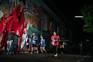 BIB: 
                            <button type="button" onclick="openModal(26278385)" class="btn btn-primary btn-sm float-right btn-popup" data-toggle="modal" data-target=".modal-high-quality">
                        <i class="fas fa-shopping-cart"></i> Add to Cart
                    </button>
                                            <button type="button" onclick="isThisMe(26278385, true)" class="btn btn-success btn-sm float-right btn-popup btn-isme hidden" data-toggle="tooltip" data-placement="bottom" title="นี่คือรูปของคุณใช่ไหม คลิกที่นี่เพื่อเอาเข้าอัลบั้ม">
                        <i class="fas fa-plus"></i> Add to album
                    </button>
                    <button type="button" onclick="isThisMe(26278385, false)" class="btn btn-warning btn-sm float-right btn-popup btn-isnotme hidden">
                        <i class="fas fa-ban"></i> Remove from album
                    </button>