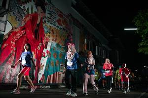 BIB: 
                            <button type="button" onclick="openModal(26267031)" class="btn btn-primary btn-sm float-right btn-popup" data-toggle="modal" data-target=".modal-high-quality">
                        <i class="fas fa-shopping-cart"></i> Add to Cart
                    </button>
                                            <button type="button" onclick="isThisMe(26267031, true)" class="btn btn-success btn-sm float-right btn-popup btn-isme hidden" data-toggle="tooltip" data-placement="bottom" title="นี่คือรูปของคุณใช่ไหม คลิกที่นี่เพื่อเอาเข้าอัลบั้ม">
                        <i class="fas fa-plus"></i> Add to album
                    </button>
                    <button type="button" onclick="isThisMe(26267031, false)" class="btn btn-warning btn-sm float-right btn-popup btn-isnotme hidden">
                        <i class="fas fa-ban"></i> Remove from album
                    </button>