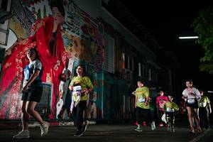 BIB: 
                            <button type="button" onclick="openModal(26266972)" class="btn btn-primary btn-sm float-right btn-popup" data-toggle="modal" data-target=".modal-high-quality">
                        <i class="fas fa-shopping-cart"></i> Add to Cart
                    </button>
                                            <button type="button" onclick="isThisMe(26266972, true)" class="btn btn-success btn-sm float-right btn-popup btn-isme hidden" data-toggle="tooltip" data-placement="bottom" title="นี่คือรูปของคุณใช่ไหม คลิกที่นี่เพื่อเอาเข้าอัลบั้ม">
                        <i class="fas fa-plus"></i> Add to album
                    </button>
                    <button type="button" onclick="isThisMe(26266972, false)" class="btn btn-warning btn-sm float-right btn-popup btn-isnotme hidden">
                        <i class="fas fa-ban"></i> Remove from album
                    </button>