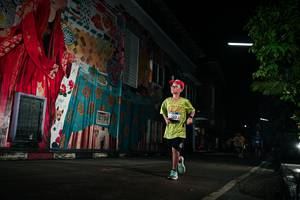 BIB: 202
                            <button type="button" onclick="openModal(26275553)" class="btn btn-primary btn-sm float-right btn-popup" data-toggle="modal" data-target=".modal-high-quality">
                        <i class="fas fa-shopping-cart"></i> Add to Cart
                    </button>
                                            <button type="button" onclick="isThisMe(26275553, true)" class="btn btn-success btn-sm float-right btn-popup btn-isme hidden" data-toggle="tooltip" data-placement="bottom" title="นี่คือรูปของคุณใช่ไหม คลิกที่นี่เพื่อเอาเข้าอัลบั้ม">
                        <i class="fas fa-plus"></i> Add to album
                    </button>
                    <button type="button" onclick="isThisMe(26275553, false)" class="btn btn-warning btn-sm float-right btn-popup btn-isnotme hidden">
                        <i class="fas fa-ban"></i> Remove from album
                    </button>