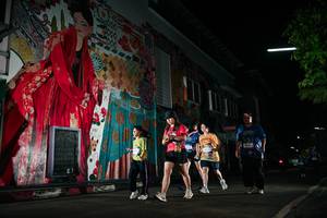 BIB: 
                            <button type="button" onclick="openModal(26267885)" class="btn btn-primary btn-sm float-right btn-popup" data-toggle="modal" data-target=".modal-high-quality">
                        <i class="fas fa-shopping-cart"></i> Add to Cart
                    </button>
                                            <button type="button" onclick="isThisMe(26267885, true)" class="btn btn-success btn-sm float-right btn-popup btn-isme hidden" data-toggle="tooltip" data-placement="bottom" title="นี่คือรูปของคุณใช่ไหม คลิกที่นี่เพื่อเอาเข้าอัลบั้ม">
                        <i class="fas fa-plus"></i> Add to album
                    </button>
                    <button type="button" onclick="isThisMe(26267885, false)" class="btn btn-warning btn-sm float-right btn-popup btn-isnotme hidden">
                        <i class="fas fa-ban"></i> Remove from album
                    </button>