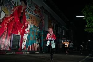 BIB: 
                            <button type="button" onclick="openModal(26278452)" class="btn btn-primary btn-sm float-right btn-popup" data-toggle="modal" data-target=".modal-high-quality">
                        <i class="fas fa-shopping-cart"></i> Add to Cart
                    </button>
                                            <button type="button" onclick="isThisMe(26278452, true)" class="btn btn-success btn-sm float-right btn-popup btn-isme hidden" data-toggle="tooltip" data-placement="bottom" title="นี่คือรูปของคุณใช่ไหม คลิกที่นี่เพื่อเอาเข้าอัลบั้ม">
                        <i class="fas fa-plus"></i> Add to album
                    </button>
                    <button type="button" onclick="isThisMe(26278452, false)" class="btn btn-warning btn-sm float-right btn-popup btn-isnotme hidden">
                        <i class="fas fa-ban"></i> Remove from album
                    </button>