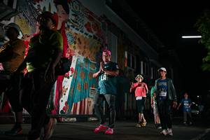 BIB: 3180
                            <button type="button" onclick="openModal(26267322)" class="btn btn-primary btn-sm float-right btn-popup" data-toggle="modal" data-target=".modal-high-quality">
                        <i class="fas fa-shopping-cart"></i> Add to Cart
                    </button>
                                            <button type="button" onclick="isThisMe(26267322, true)" class="btn btn-success btn-sm float-right btn-popup btn-isme hidden" data-toggle="tooltip" data-placement="bottom" title="นี่คือรูปของคุณใช่ไหม คลิกที่นี่เพื่อเอาเข้าอัลบั้ม">
                        <i class="fas fa-plus"></i> Add to album
                    </button>
                    <button type="button" onclick="isThisMe(26267322, false)" class="btn btn-warning btn-sm float-right btn-popup btn-isnotme hidden">
                        <i class="fas fa-ban"></i> Remove from album
                    </button>