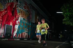 BIB: 4497
                            <button type="button" onclick="openModal(26275550)" class="btn btn-primary btn-sm float-right btn-popup" data-toggle="modal" data-target=".modal-high-quality">
                        <i class="fas fa-shopping-cart"></i> Add to Cart
                    </button>
                                            <button type="button" onclick="isThisMe(26275550, true)" class="btn btn-success btn-sm float-right btn-popup btn-isme hidden" data-toggle="tooltip" data-placement="bottom" title="นี่คือรูปของคุณใช่ไหม คลิกที่นี่เพื่อเอาเข้าอัลบั้ม">
                        <i class="fas fa-plus"></i> Add to album
                    </button>
                    <button type="button" onclick="isThisMe(26275550, false)" class="btn btn-warning btn-sm float-right btn-popup btn-isnotme hidden">
                        <i class="fas fa-ban"></i> Remove from album
                    </button>