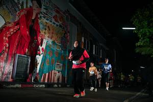 BIB: 
                            <button type="button" onclick="openModal(26278375)" class="btn btn-primary btn-sm float-right btn-popup" data-toggle="modal" data-target=".modal-high-quality">
                        <i class="fas fa-shopping-cart"></i> Add to Cart
                    </button>
                                            <button type="button" onclick="isThisMe(26278375, true)" class="btn btn-success btn-sm float-right btn-popup btn-isme hidden" data-toggle="tooltip" data-placement="bottom" title="นี่คือรูปของคุณใช่ไหม คลิกที่นี่เพื่อเอาเข้าอัลบั้ม">
                        <i class="fas fa-plus"></i> Add to album
                    </button>
                    <button type="button" onclick="isThisMe(26278375, false)" class="btn btn-warning btn-sm float-right btn-popup btn-isnotme hidden">
                        <i class="fas fa-ban"></i> Remove from album
                    </button>