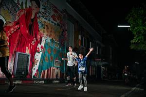 BIB: 3141
                            <button type="button" onclick="openModal(26278461)" class="btn btn-primary btn-sm float-right btn-popup" data-toggle="modal" data-target=".modal-high-quality">
                        <i class="fas fa-shopping-cart"></i> Add to Cart
                    </button>
                                            <button type="button" onclick="isThisMe(26278461, true)" class="btn btn-success btn-sm float-right btn-popup btn-isme hidden" data-toggle="tooltip" data-placement="bottom" title="นี่คือรูปของคุณใช่ไหม คลิกที่นี่เพื่อเอาเข้าอัลบั้ม">
                        <i class="fas fa-plus"></i> Add to album
                    </button>
                    <button type="button" onclick="isThisMe(26278461, false)" class="btn btn-warning btn-sm float-right btn-popup btn-isnotme hidden">
                        <i class="fas fa-ban"></i> Remove from album
                    </button>