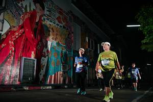 BIB: 3660
                            <button type="button" onclick="openModal(26266995)" class="btn btn-primary btn-sm float-right btn-popup" data-toggle="modal" data-target=".modal-high-quality">
                        <i class="fas fa-shopping-cart"></i> Add to Cart
                    </button>
                                            <button type="button" onclick="isThisMe(26266995, true)" class="btn btn-success btn-sm float-right btn-popup btn-isme hidden" data-toggle="tooltip" data-placement="bottom" title="นี่คือรูปของคุณใช่ไหม คลิกที่นี่เพื่อเอาเข้าอัลบั้ม">
                        <i class="fas fa-plus"></i> Add to album
                    </button>
                    <button type="button" onclick="isThisMe(26266995, false)" class="btn btn-warning btn-sm float-right btn-popup btn-isnotme hidden">
                        <i class="fas fa-ban"></i> Remove from album
                    </button>