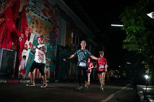 BIB: 47731
                            <button type="button" onclick="openModal(26275563)" class="btn btn-primary btn-sm float-right btn-popup" data-toggle="modal" data-target=".modal-high-quality">
                        <i class="fas fa-shopping-cart"></i> Add to Cart
                    </button>
                                            <button type="button" onclick="isThisMe(26275563, true)" class="btn btn-success btn-sm float-right btn-popup btn-isme hidden" data-toggle="tooltip" data-placement="bottom" title="นี่คือรูปของคุณใช่ไหม คลิกที่นี่เพื่อเอาเข้าอัลบั้ม">
                        <i class="fas fa-plus"></i> Add to album
                    </button>
                    <button type="button" onclick="isThisMe(26275563, false)" class="btn btn-warning btn-sm float-right btn-popup btn-isnotme hidden">
                        <i class="fas fa-ban"></i> Remove from album
                    </button>