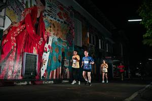 BIB: 
                            <button type="button" onclick="openModal(26275491)" class="btn btn-primary btn-sm float-right btn-popup" data-toggle="modal" data-target=".modal-high-quality">
                        <i class="fas fa-shopping-cart"></i> Add to Cart
                    </button>
                                            <button type="button" onclick="isThisMe(26275491, true)" class="btn btn-success btn-sm float-right btn-popup btn-isme hidden" data-toggle="tooltip" data-placement="bottom" title="นี่คือรูปของคุณใช่ไหม คลิกที่นี่เพื่อเอาเข้าอัลบั้ม">
                        <i class="fas fa-plus"></i> Add to album
                    </button>
                    <button type="button" onclick="isThisMe(26275491, false)" class="btn btn-warning btn-sm float-right btn-popup btn-isnotme hidden">
                        <i class="fas fa-ban"></i> Remove from album
                    </button>