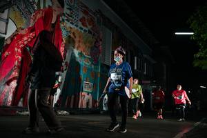 BIB: 418
                            <button type="button" onclick="openModal(26267288)" class="btn btn-primary btn-sm float-right btn-popup" data-toggle="modal" data-target=".modal-high-quality">
                        <i class="fas fa-shopping-cart"></i> Add to Cart
                    </button>
                                            <button type="button" onclick="isThisMe(26267288, true)" class="btn btn-success btn-sm float-right btn-popup btn-isme hidden" data-toggle="tooltip" data-placement="bottom" title="นี่คือรูปของคุณใช่ไหม คลิกที่นี่เพื่อเอาเข้าอัลบั้ม">
                        <i class="fas fa-plus"></i> Add to album
                    </button>
                    <button type="button" onclick="isThisMe(26267288, false)" class="btn btn-warning btn-sm float-right btn-popup btn-isnotme hidden">
                        <i class="fas fa-ban"></i> Remove from album
                    </button>