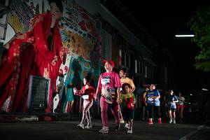 BIB: 1906
                            <button type="button" onclick="openModal(26267044)" class="btn btn-primary btn-sm float-right btn-popup" data-toggle="modal" data-target=".modal-high-quality">
                        <i class="fas fa-shopping-cart"></i> Add to Cart
                    </button>
                                            <button type="button" onclick="isThisMe(26267044, true)" class="btn btn-success btn-sm float-right btn-popup btn-isme hidden" data-toggle="tooltip" data-placement="bottom" title="นี่คือรูปของคุณใช่ไหม คลิกที่นี่เพื่อเอาเข้าอัลบั้ม">
                        <i class="fas fa-plus"></i> Add to album
                    </button>
                    <button type="button" onclick="isThisMe(26267044, false)" class="btn btn-warning btn-sm float-right btn-popup btn-isnotme hidden">
                        <i class="fas fa-ban"></i> Remove from album
                    </button>