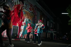 BIB: 
                            <button type="button" onclick="openModal(26267181)" class="btn btn-primary btn-sm float-right btn-popup" data-toggle="modal" data-target=".modal-high-quality">
                        <i class="fas fa-shopping-cart"></i> Add to Cart
                    </button>
                                            <button type="button" onclick="isThisMe(26267181, true)" class="btn btn-success btn-sm float-right btn-popup btn-isme hidden" data-toggle="tooltip" data-placement="bottom" title="นี่คือรูปของคุณใช่ไหม คลิกที่นี่เพื่อเอาเข้าอัลบั้ม">
                        <i class="fas fa-plus"></i> Add to album
                    </button>
                    <button type="button" onclick="isThisMe(26267181, false)" class="btn btn-warning btn-sm float-right btn-popup btn-isnotme hidden">
                        <i class="fas fa-ban"></i> Remove from album
                    </button>