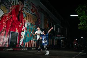 BIB: 3141
                            <button type="button" onclick="openModal(26278463)" class="btn btn-primary btn-sm float-right btn-popup" data-toggle="modal" data-target=".modal-high-quality">
                        <i class="fas fa-shopping-cart"></i> Add to Cart
                    </button>
                                            <button type="button" onclick="isThisMe(26278463, true)" class="btn btn-success btn-sm float-right btn-popup btn-isme hidden" data-toggle="tooltip" data-placement="bottom" title="นี่คือรูปของคุณใช่ไหม คลิกที่นี่เพื่อเอาเข้าอัลบั้ม">
                        <i class="fas fa-plus"></i> Add to album
                    </button>
                    <button type="button" onclick="isThisMe(26278463, false)" class="btn btn-warning btn-sm float-right btn-popup btn-isnotme hidden">
                        <i class="fas fa-ban"></i> Remove from album
                    </button>