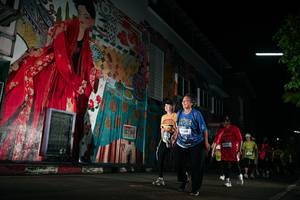 BIB: 4160
                            <button type="button" onclick="openModal(26267151)" class="btn btn-primary btn-sm float-right btn-popup" data-toggle="modal" data-target=".modal-high-quality">
                        <i class="fas fa-shopping-cart"></i> Add to Cart
                    </button>
                                            <button type="button" onclick="isThisMe(26267151, true)" class="btn btn-success btn-sm float-right btn-popup btn-isme hidden" data-toggle="tooltip" data-placement="bottom" title="นี่คือรูปของคุณใช่ไหม คลิกที่นี่เพื่อเอาเข้าอัลบั้ม">
                        <i class="fas fa-plus"></i> Add to album
                    </button>
                    <button type="button" onclick="isThisMe(26267151, false)" class="btn btn-warning btn-sm float-right btn-popup btn-isnotme hidden">
                        <i class="fas fa-ban"></i> Remove from album
                    </button>