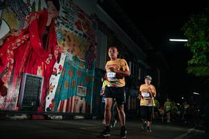 BIB: 3870, 3403
                            <button type="button" onclick="openModal(26266746)" class="btn btn-primary btn-sm float-right btn-popup" data-toggle="modal" data-target=".modal-high-quality">
                        <i class="fas fa-shopping-cart"></i> Add to Cart
                    </button>
                                            <button type="button" onclick="isThisMe(26266746, true)" class="btn btn-success btn-sm float-right btn-popup btn-isme hidden" data-toggle="tooltip" data-placement="bottom" title="นี่คือรูปของคุณใช่ไหม คลิกที่นี่เพื่อเอาเข้าอัลบั้ม">
                        <i class="fas fa-plus"></i> Add to album
                    </button>
                    <button type="button" onclick="isThisMe(26266746, false)" class="btn btn-warning btn-sm float-right btn-popup btn-isnotme hidden">
                        <i class="fas fa-ban"></i> Remove from album
                    </button>